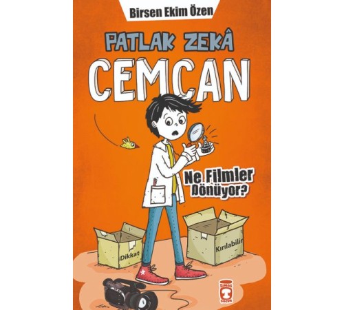 Patlak Zeka Cemcan - Ne Filmler Dönüyor (Fleksi Cilt) Patlak Zeka Cemcan - Ne Filmler Dönüyor (Fleksi Cilt)
