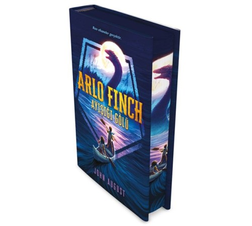 Arlo Finch – Ayışığı Gölü