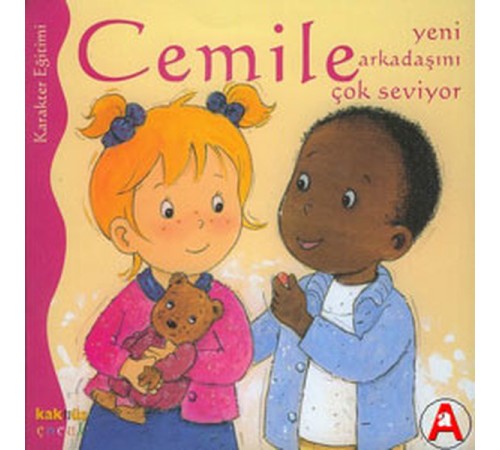 Cemile Yeni Arkadaşını Çok Seviyor